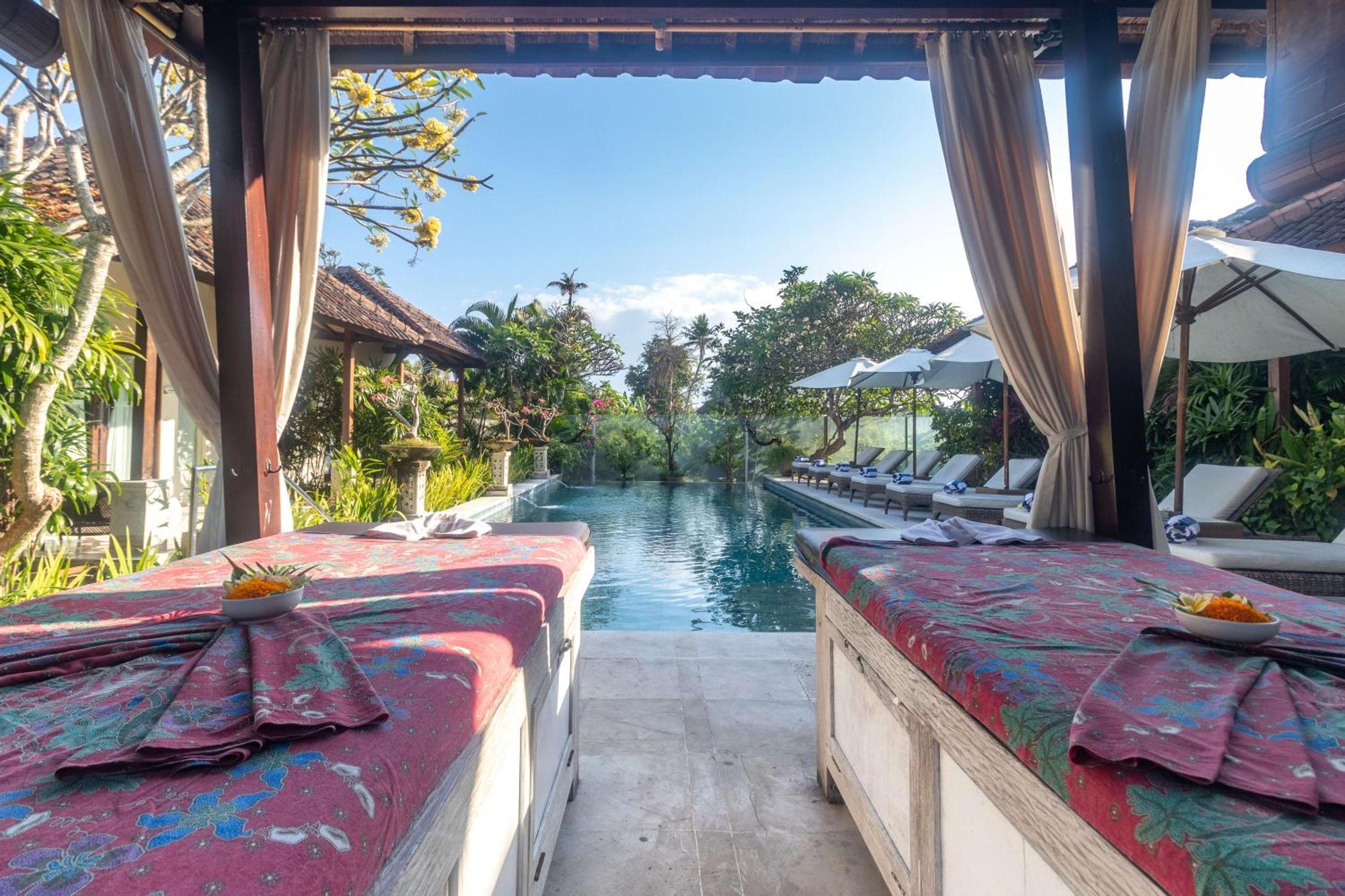 Aleesha Villas And Suites Sanur Exterior foto